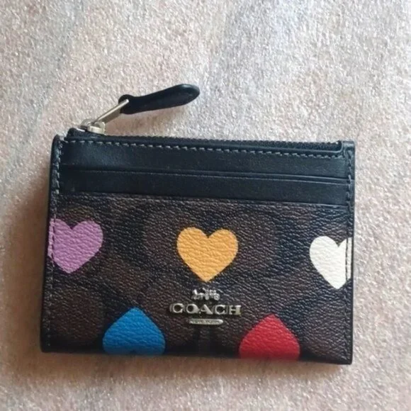 SOLD - COACH Mini Skinny ID Case In Signature Canvas With Heart Print, NWT - Picture 1 of 6